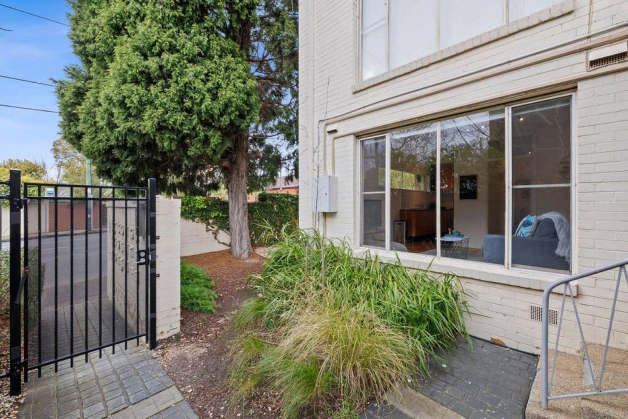 Apartment Ground Floor One Bedroom In South Yarra Melbourne