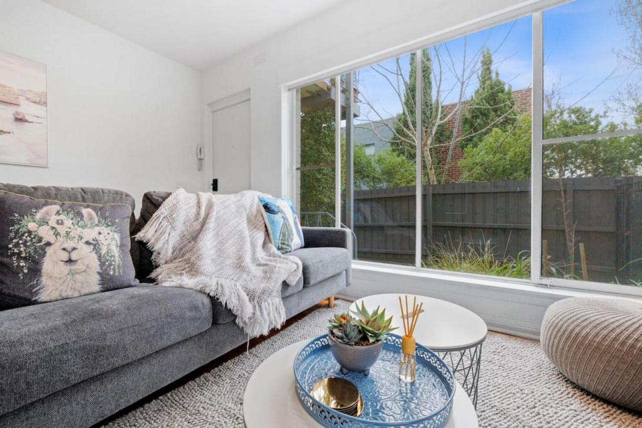 Ground Floor One Bedroom In South Yarra Apartment Melbourne
